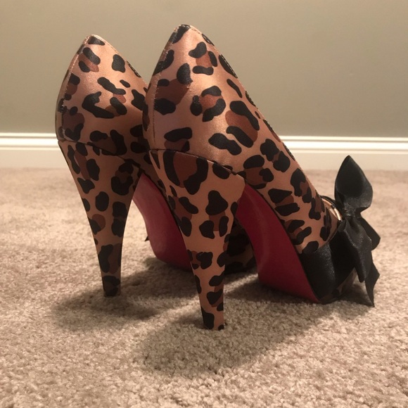 Leopard print high heels - sold - Picture 2 of 8
